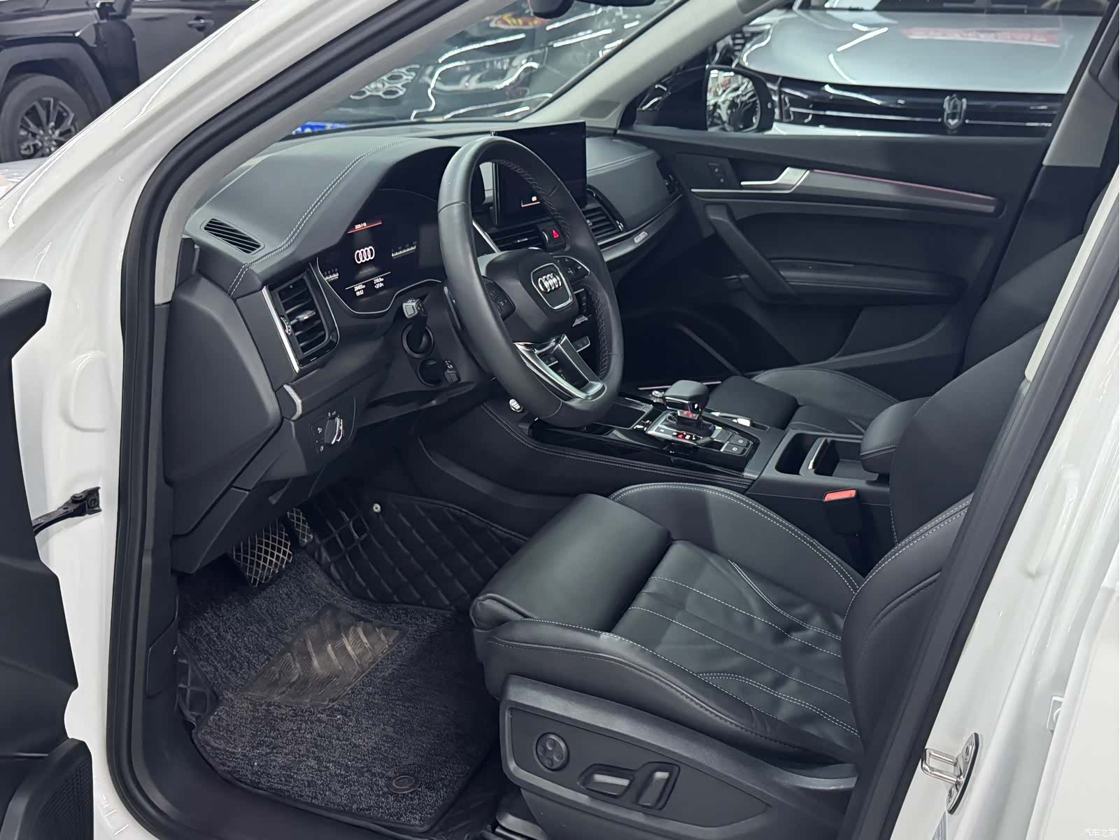 Audi Q5L, 2023 7