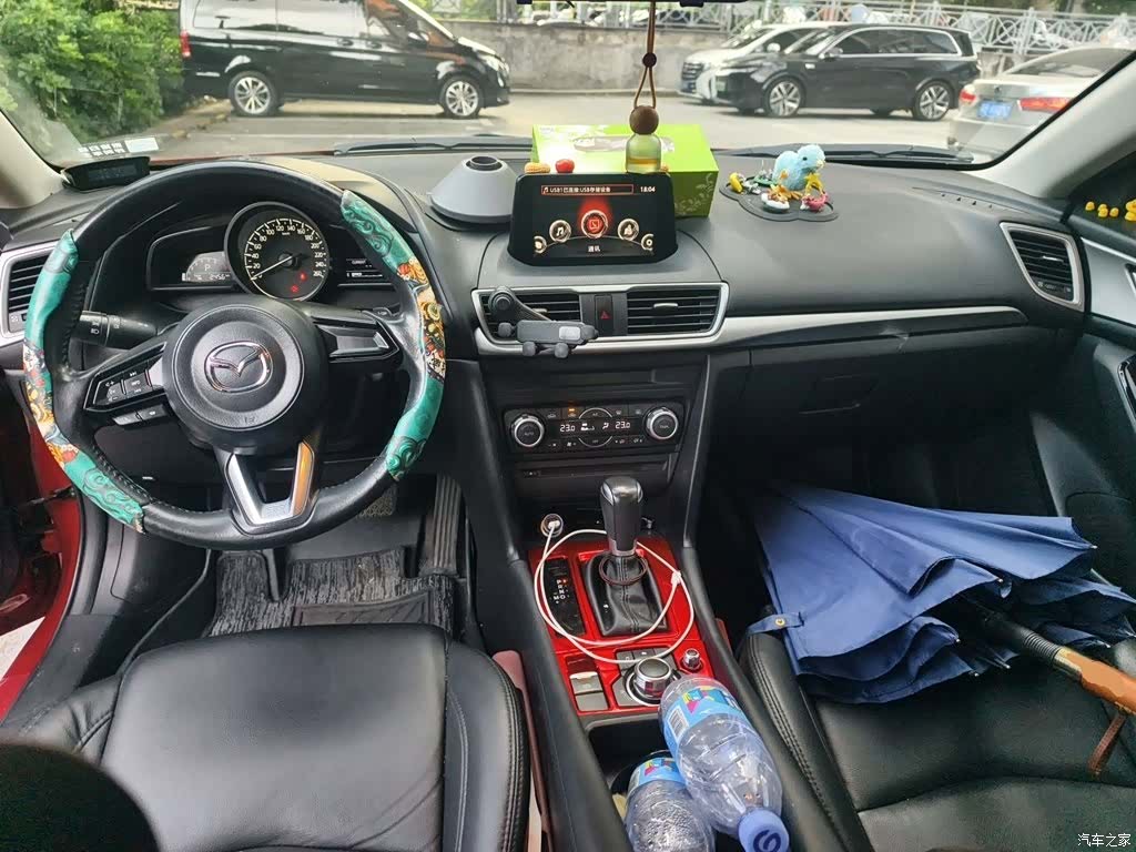 Mazda Mazda3, 2018 10