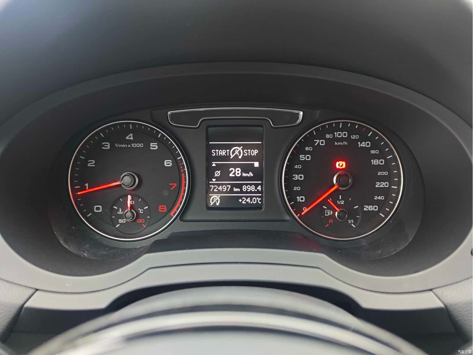 Audi Q3, 2017 все фото
