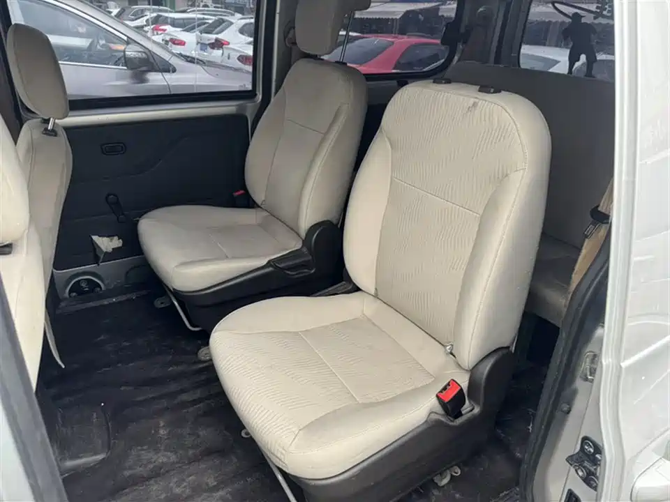 Wuling Wuling Hongguang V