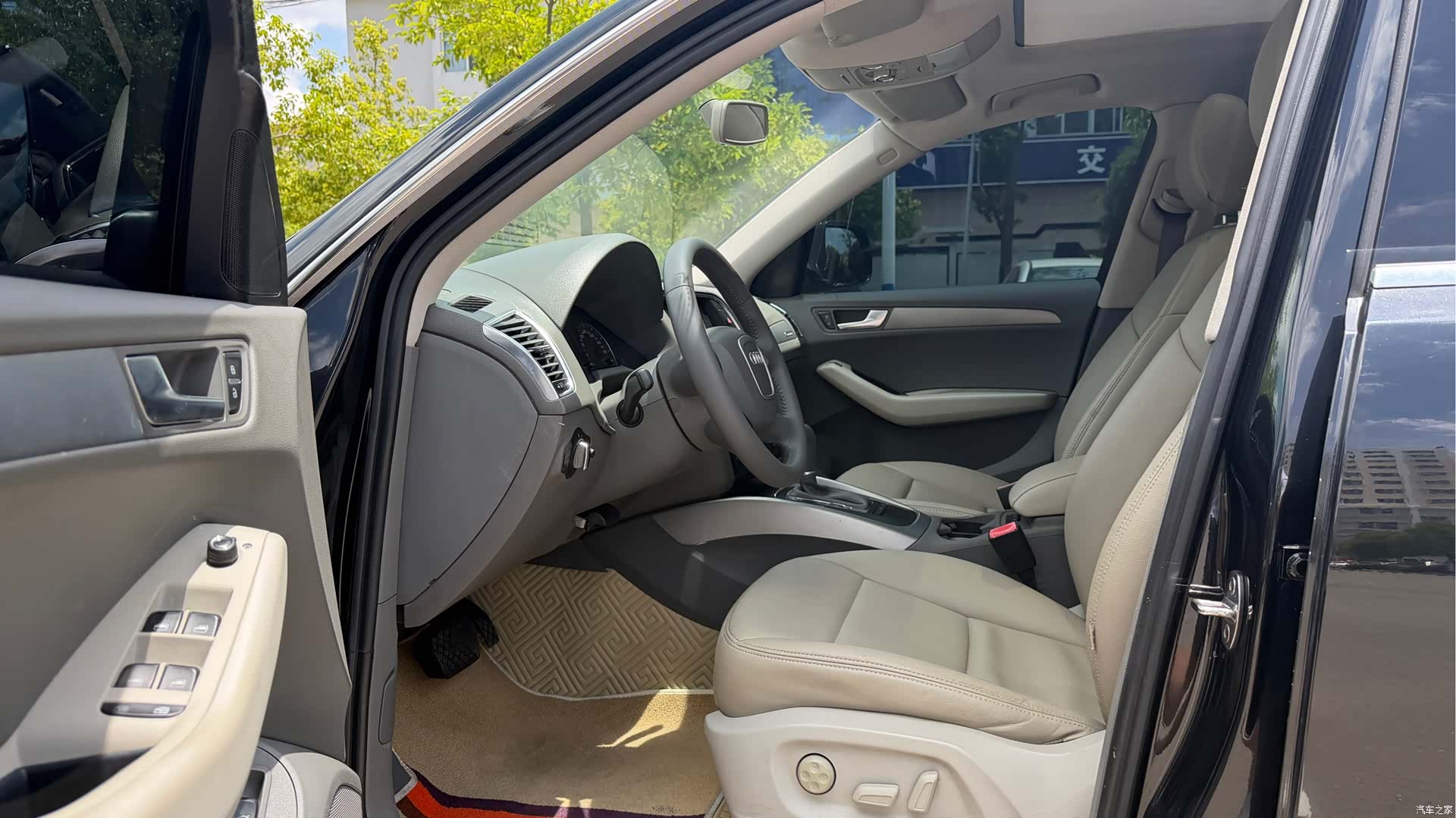 Audi Q5, 2012 4