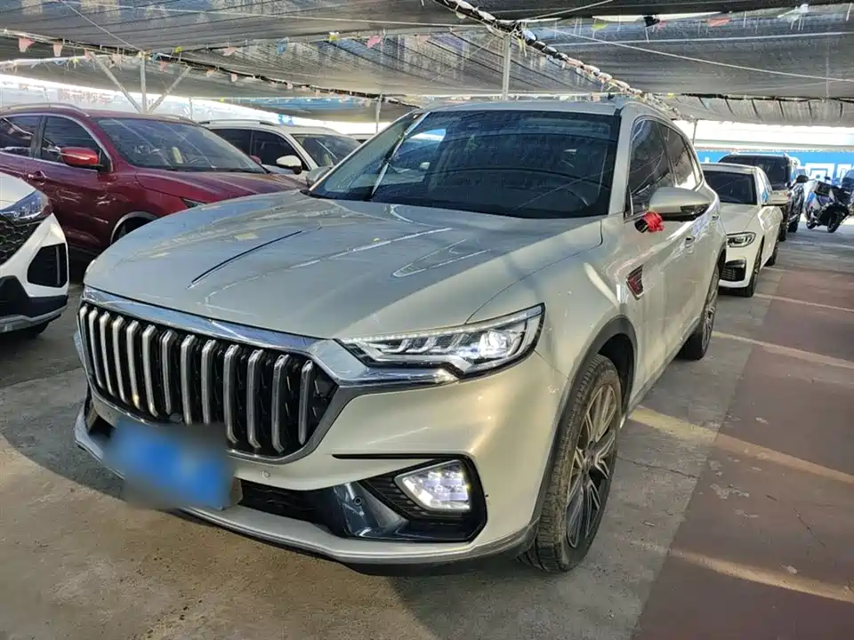 Hongqi HS5