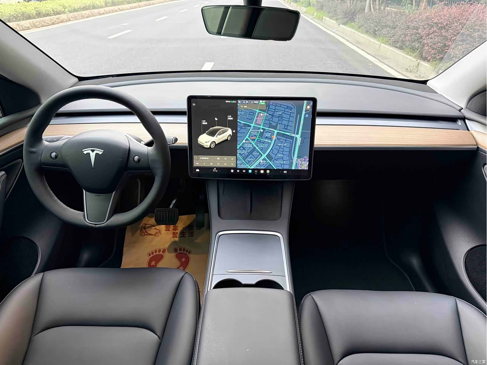 Tesla Model Y, 2021 13