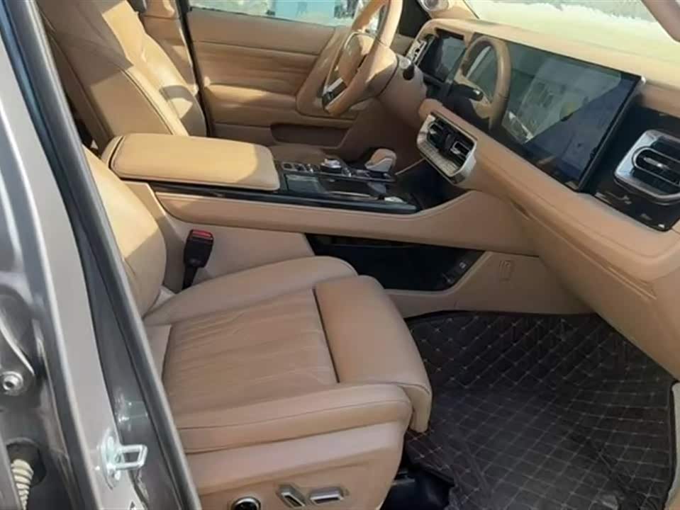 Beijing BJ60 Thunder