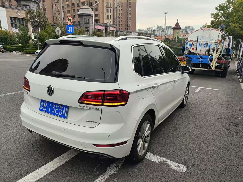 Volkswagen Golf*Jiayu
