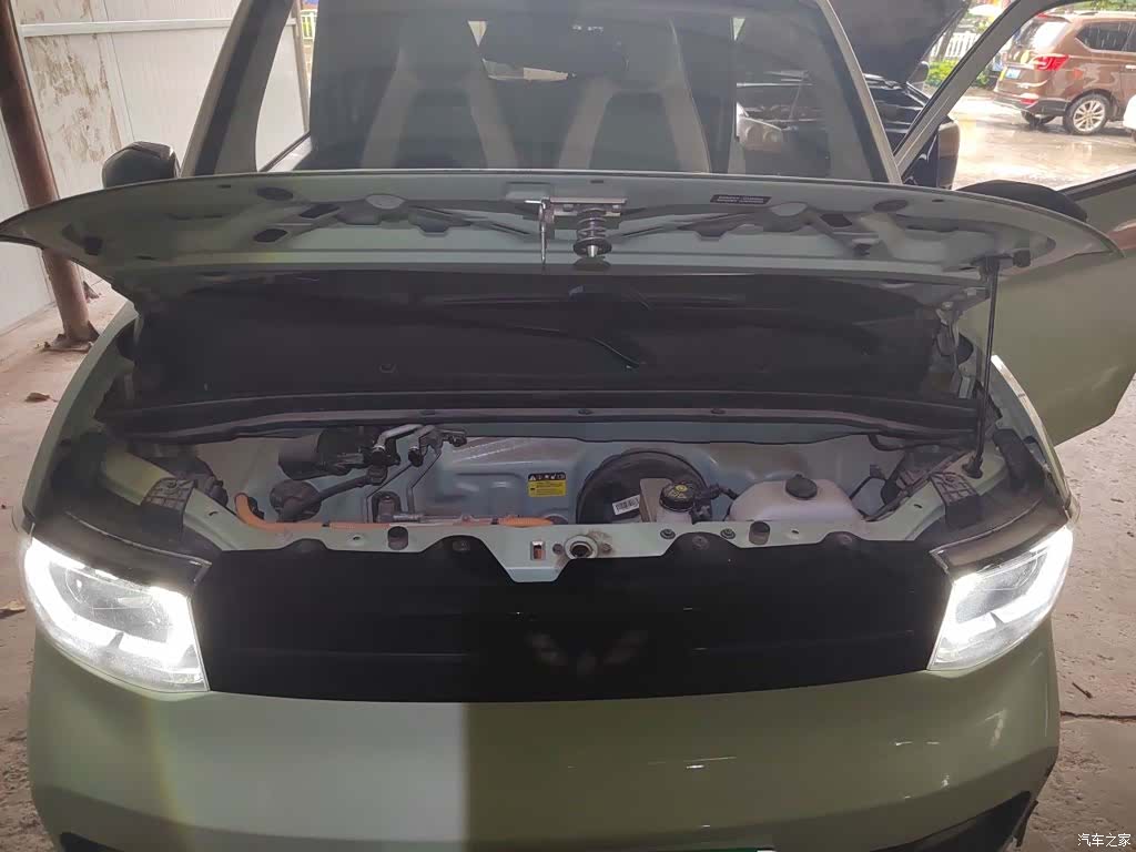 Wuling MINIEV, 2022 17