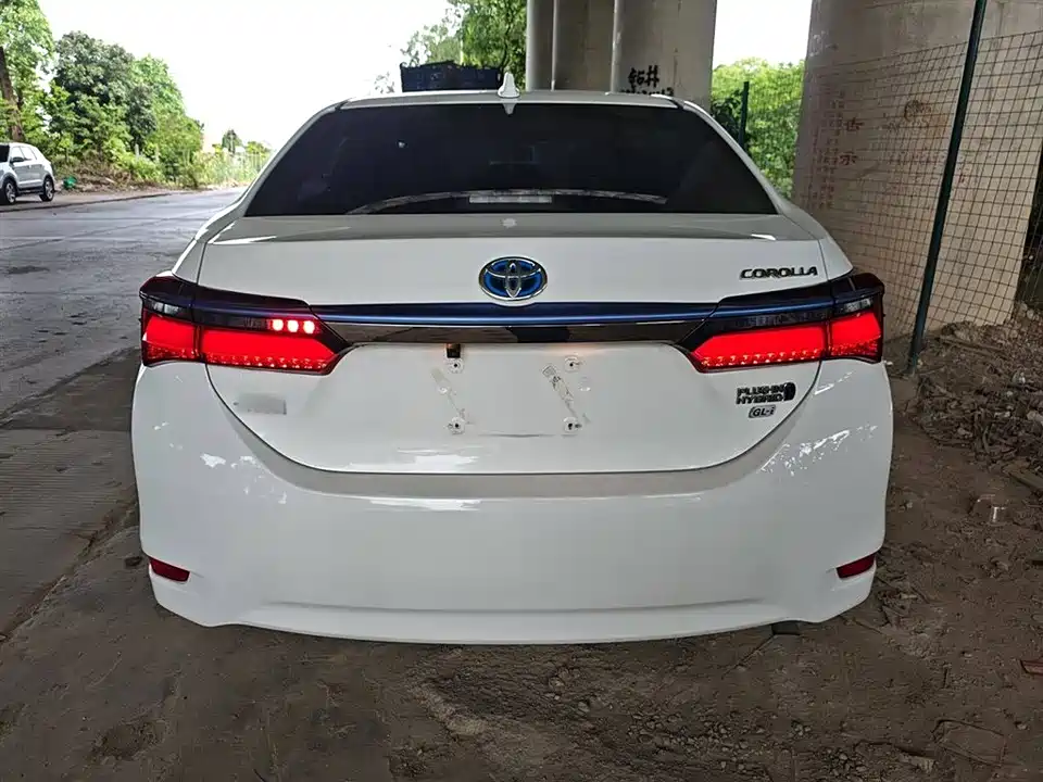 Toyota Corolla dual engine E+