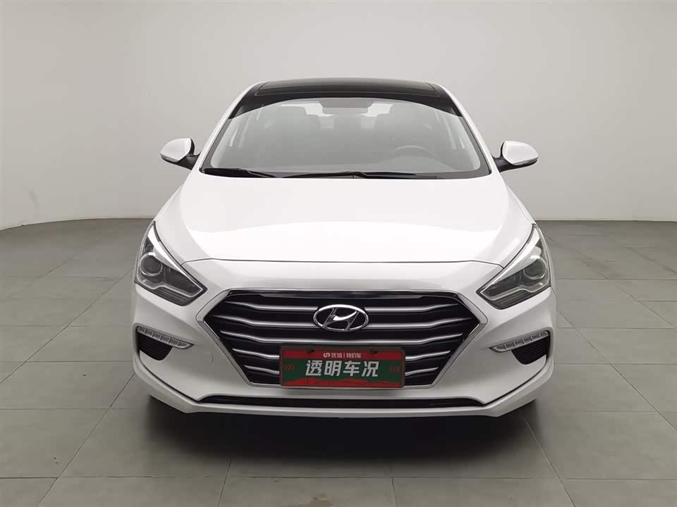 Hyundai Name picture