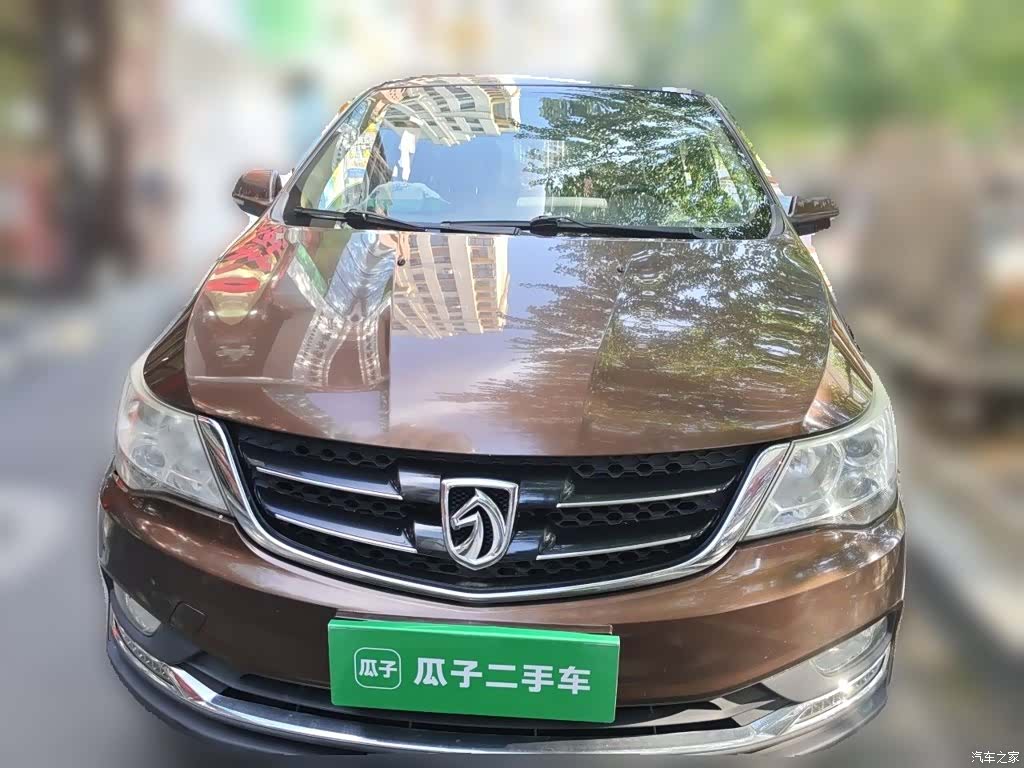 Wuling 730, 2016 3