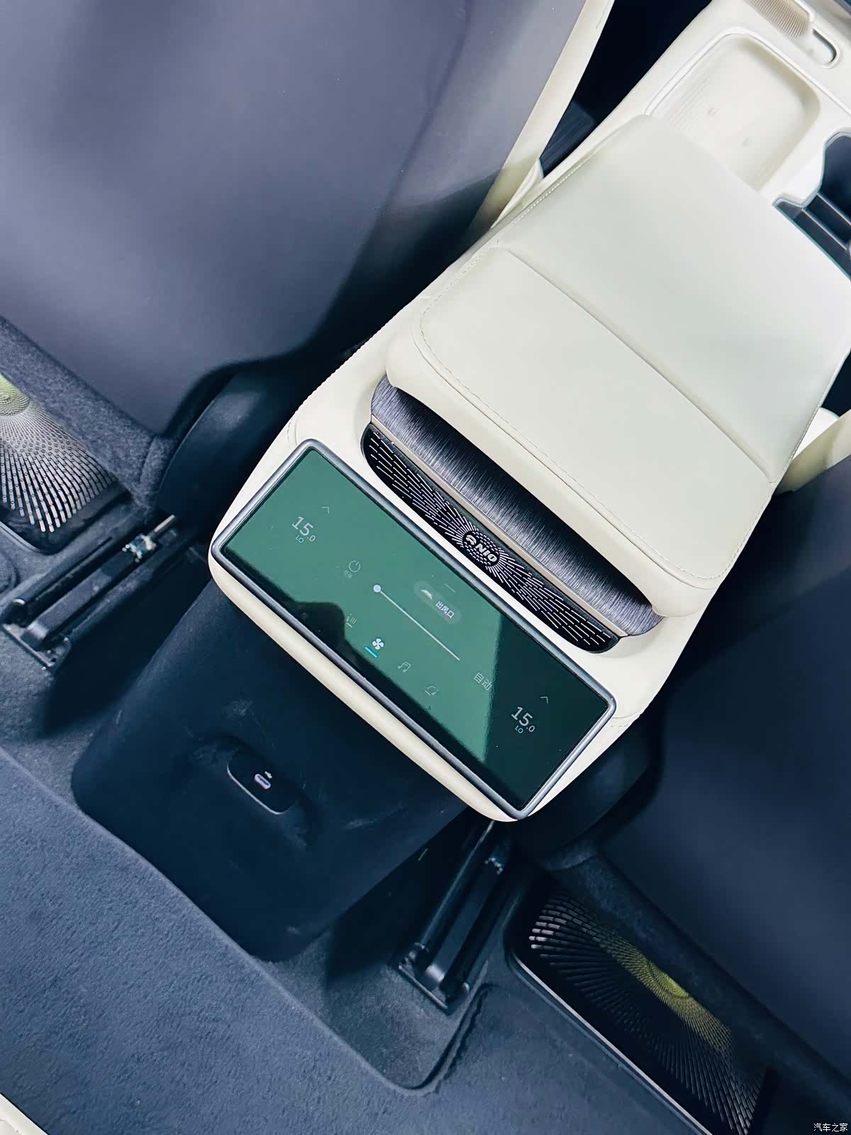 NIO ES6, 2023 23