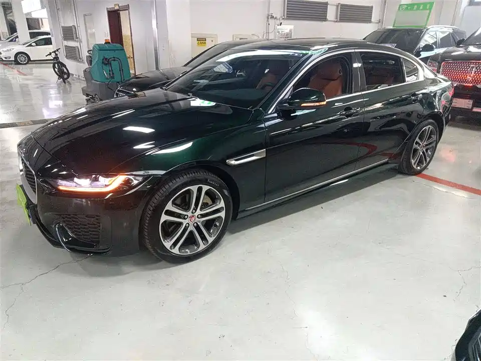 Jaguar XEL