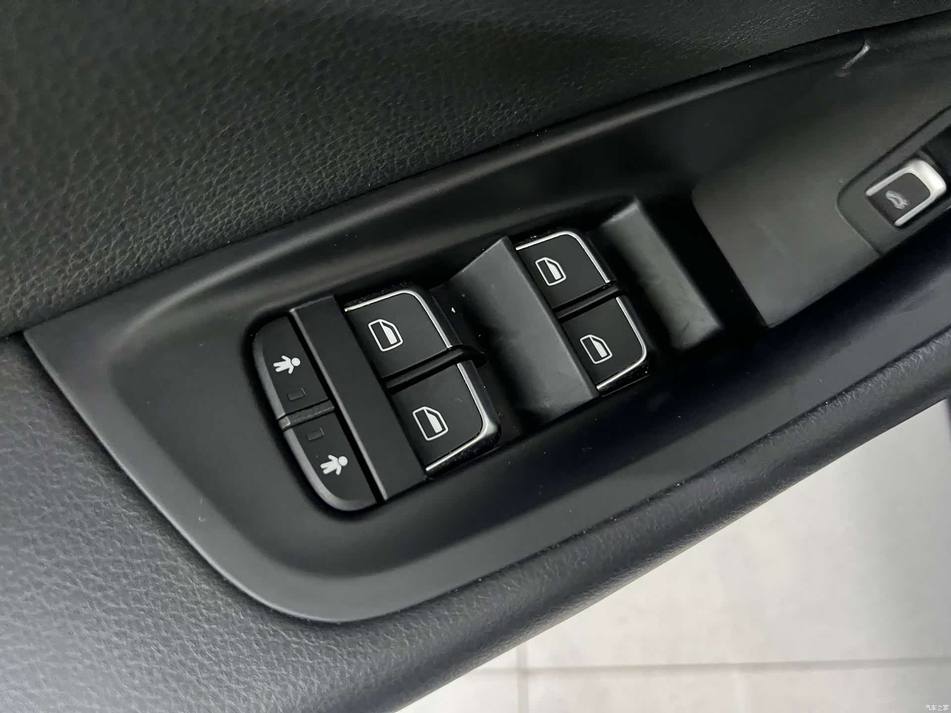 Audi A6L, 2017 9