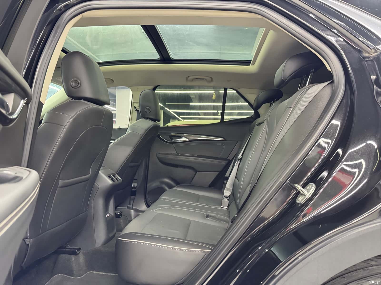 Buick Envision, 2022 9