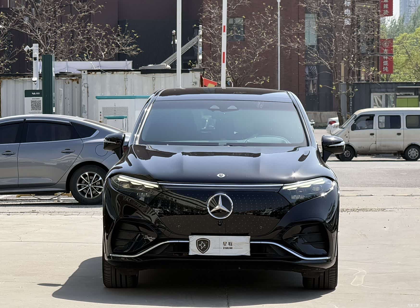 Mercedes-Benz EQS, 2023 2