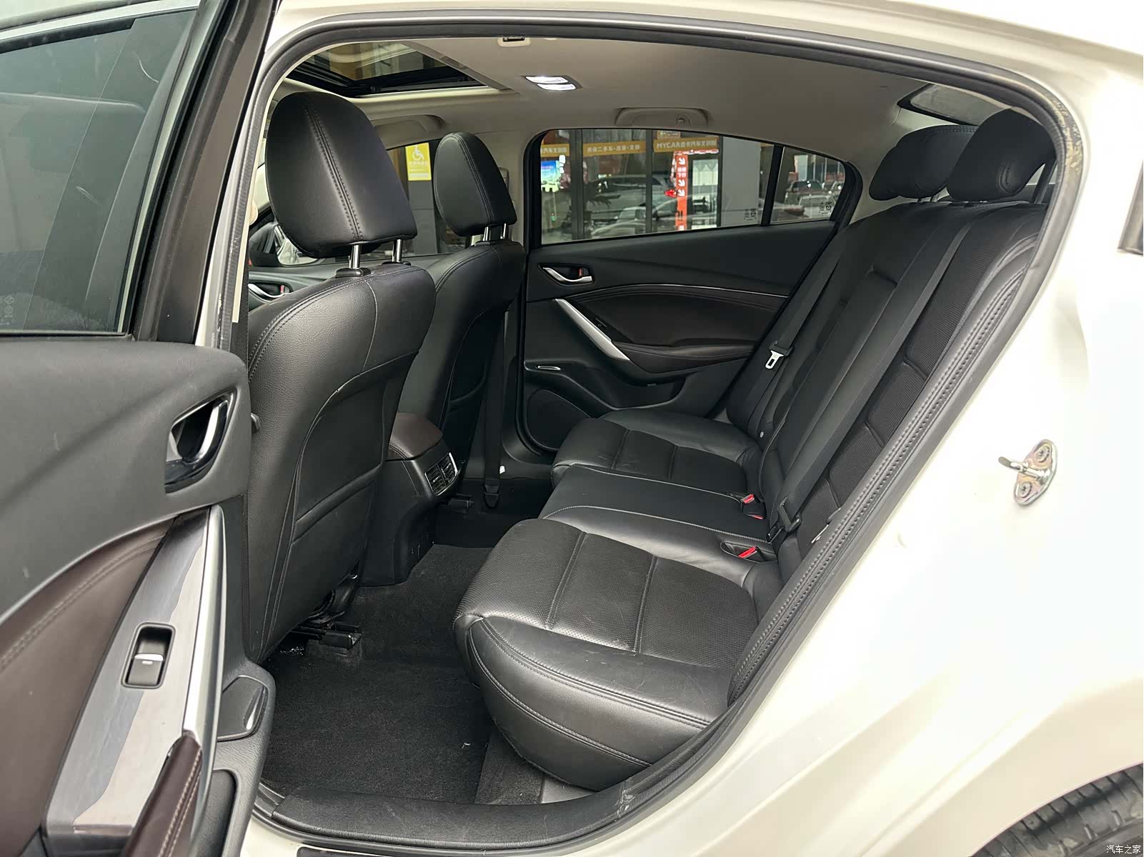 Mazda Atenza, 2017 16