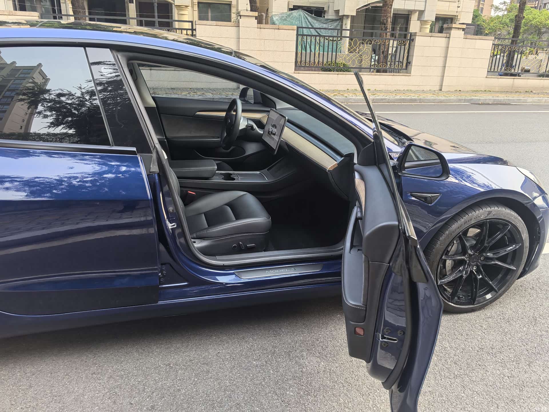 Tesla Model 3, 2023 11