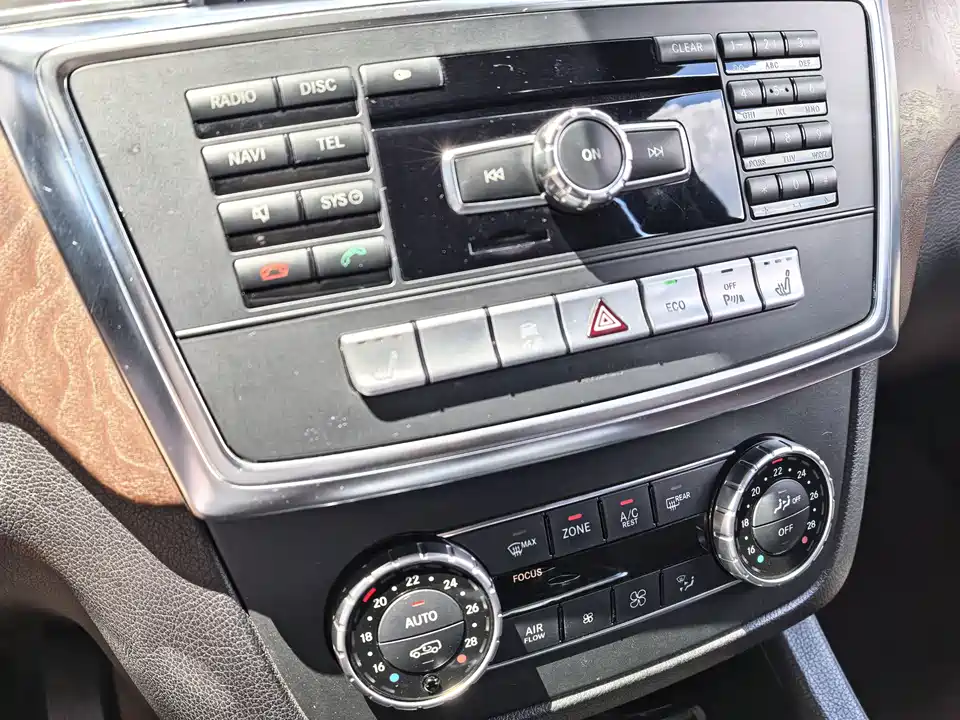 Mercedes-Benz GL grade