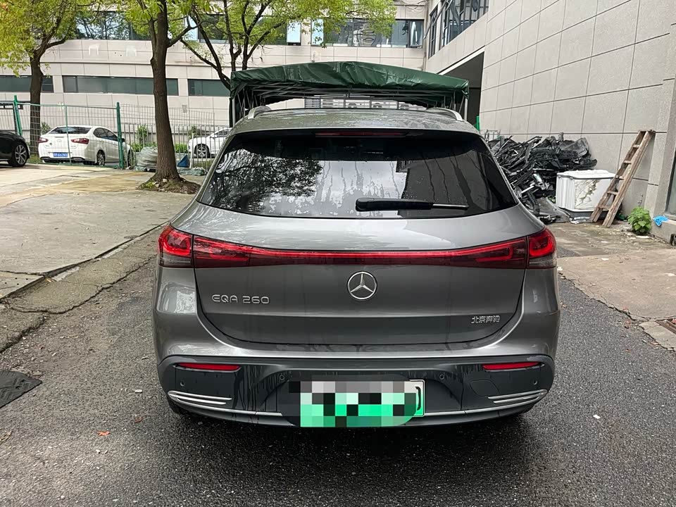 Mercedes-Benz EQA Mercedes-Benz EQA