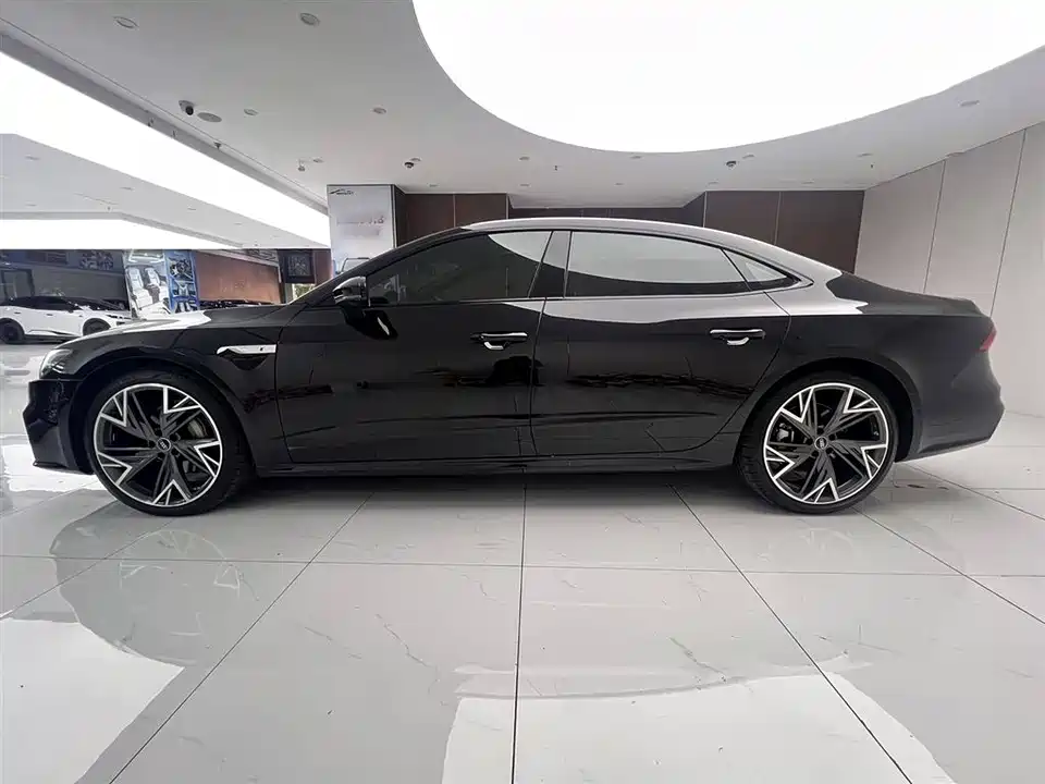 Audi A7L Audi A7L