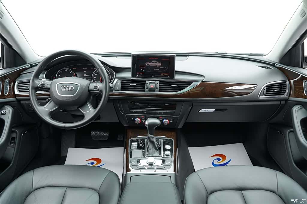 Audi A6L, 2012 15