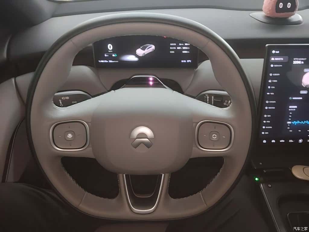 NIO ET5, 2023 11