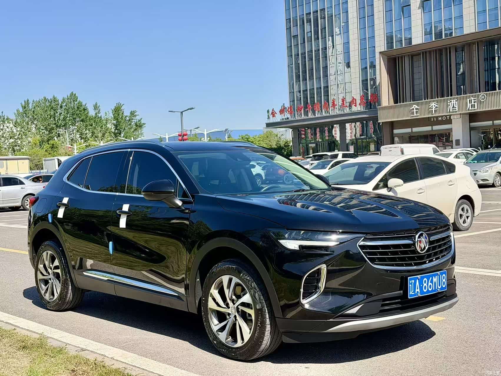 Buick Envision, 2022 3