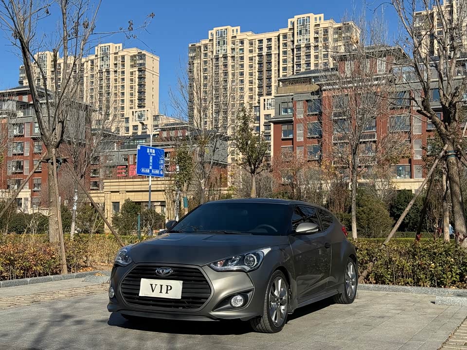 Hyundai Veloster