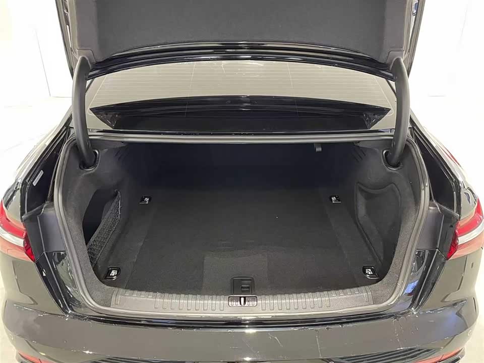 Audi A6L Audi A6L