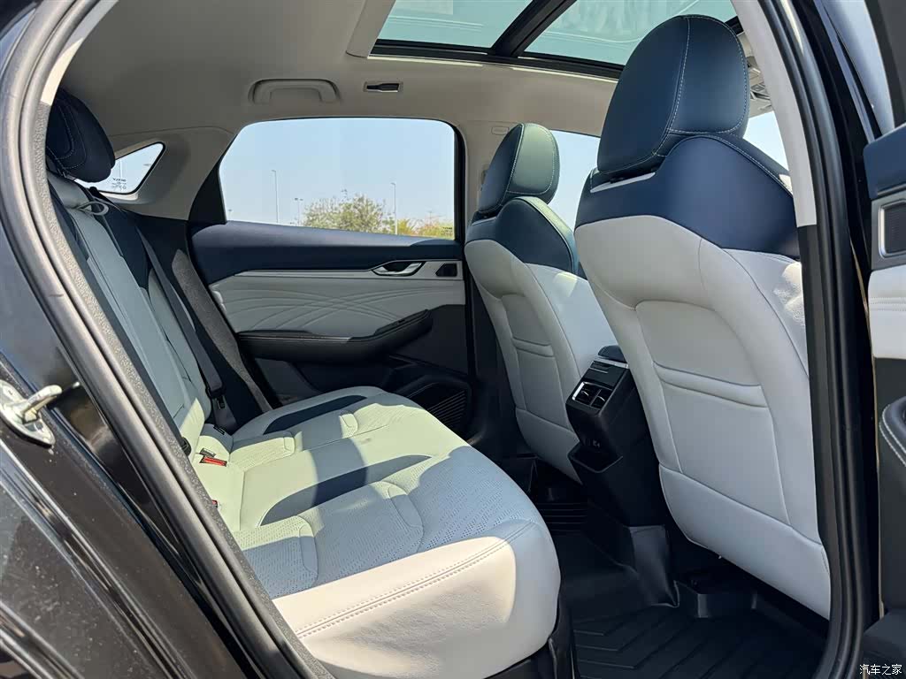 Geely Preface, 2021 20