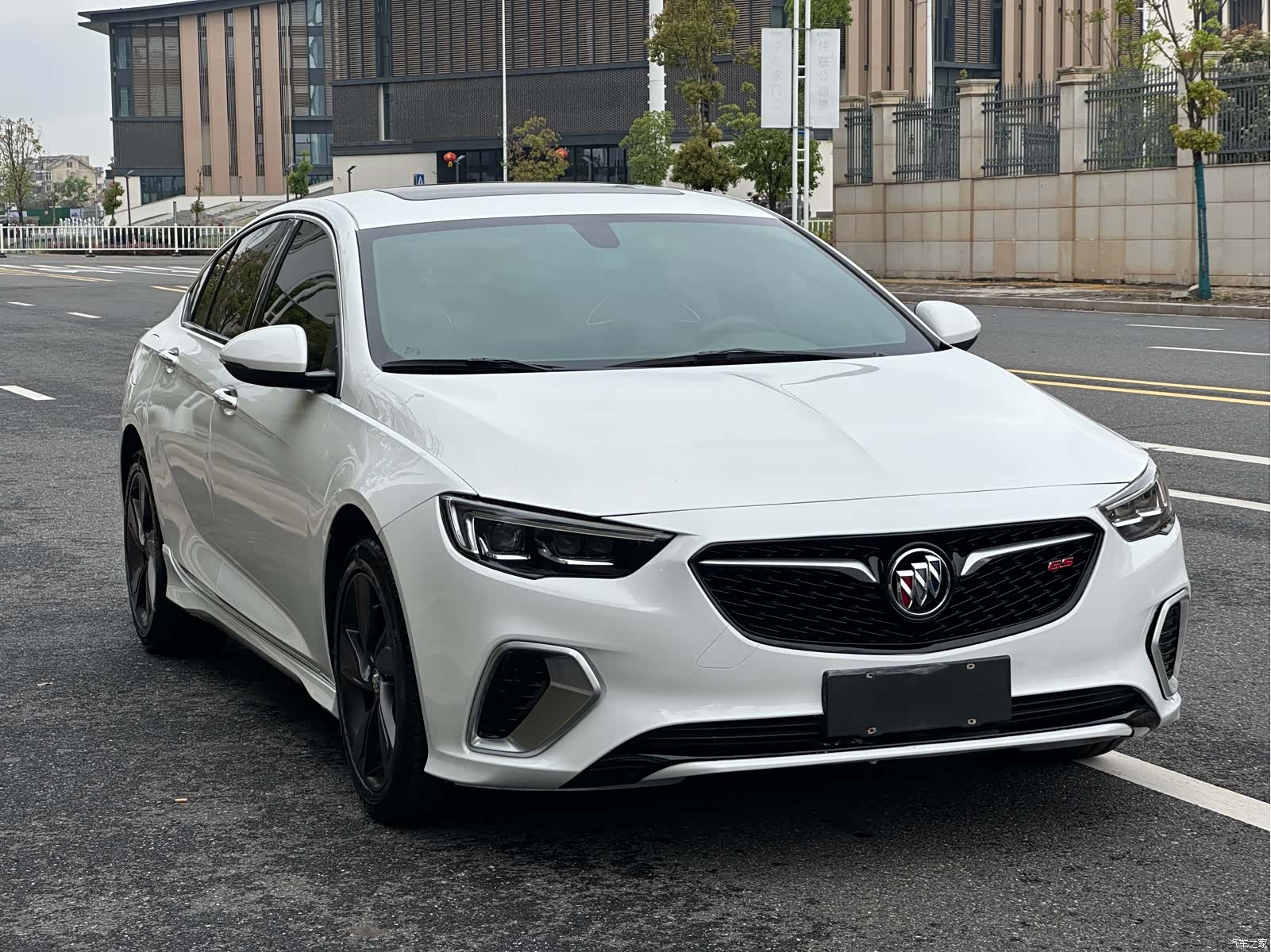 Buick Regal, 2020 3