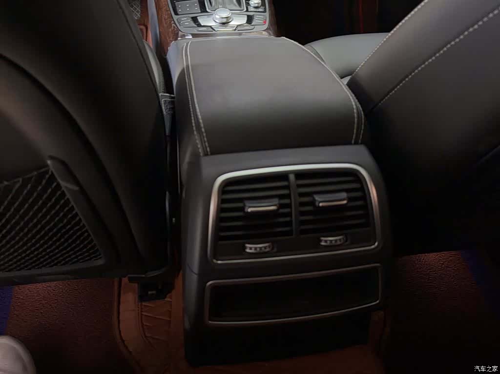 Audi A6L, 2018 22