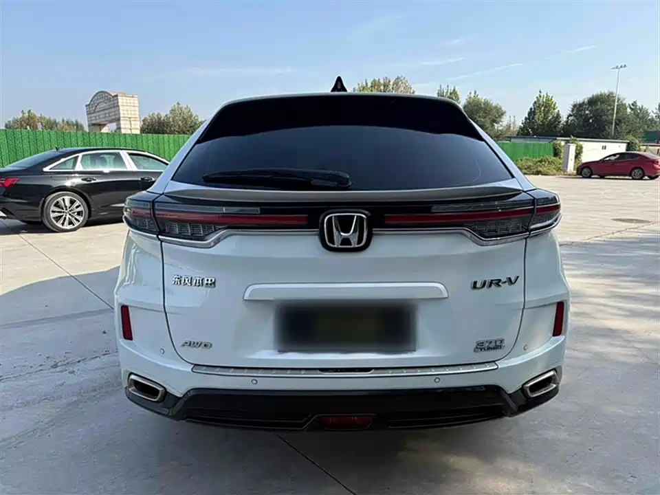 Honda UR-V