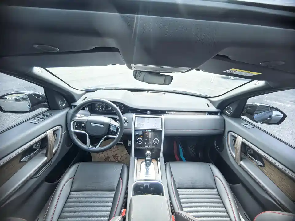 Land Rover Discover sports