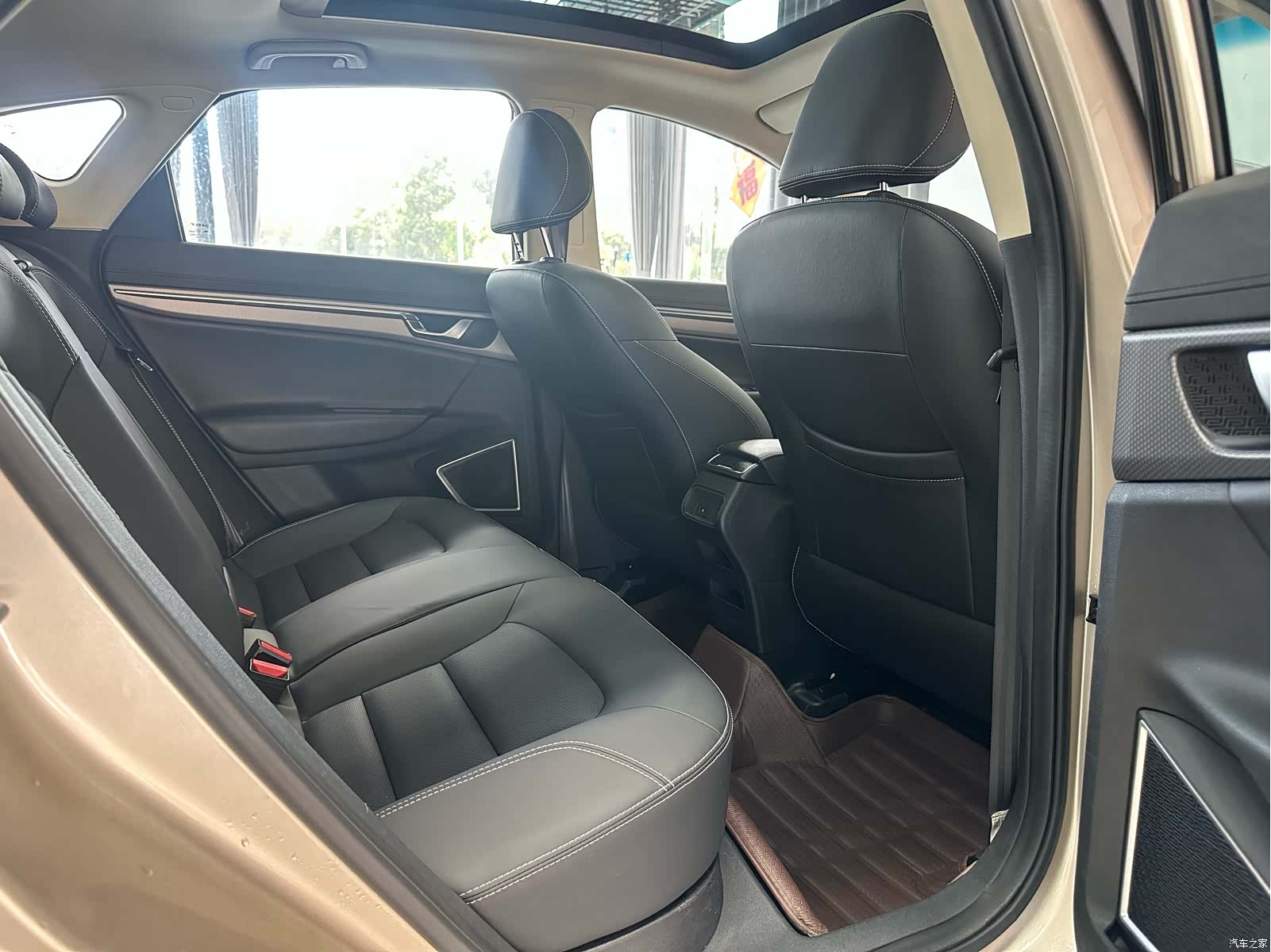 Geely Emgrand, 2017 28
