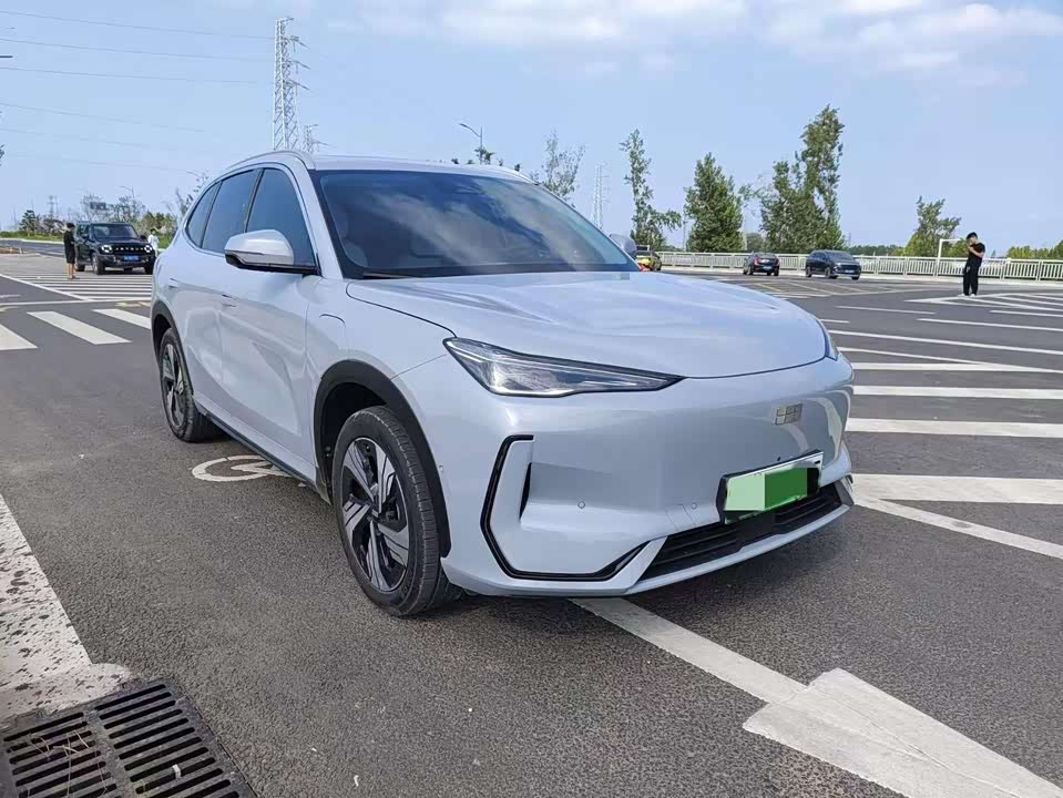 Geely Galaxy Galaxy E5