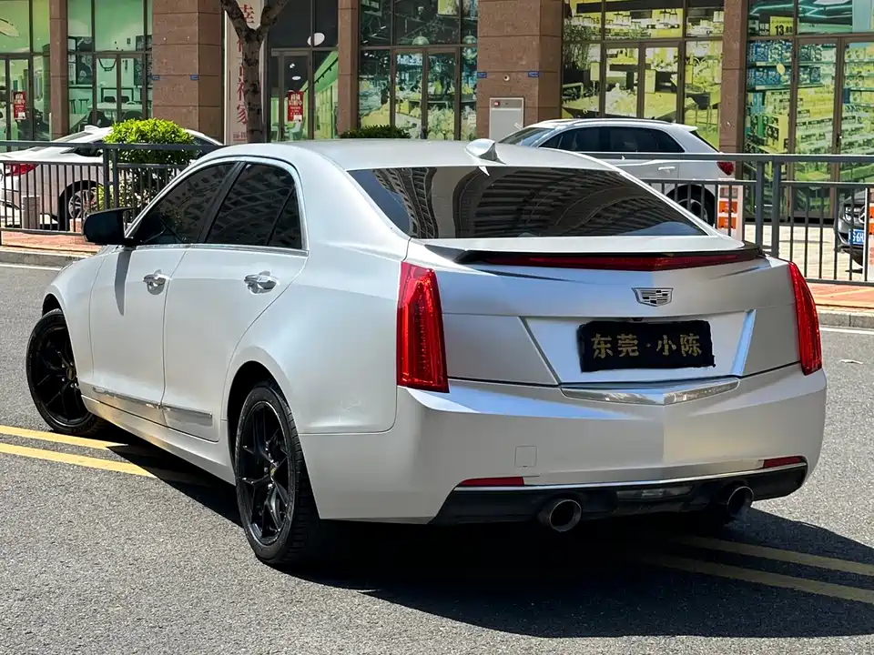 Cadillac ATS-L