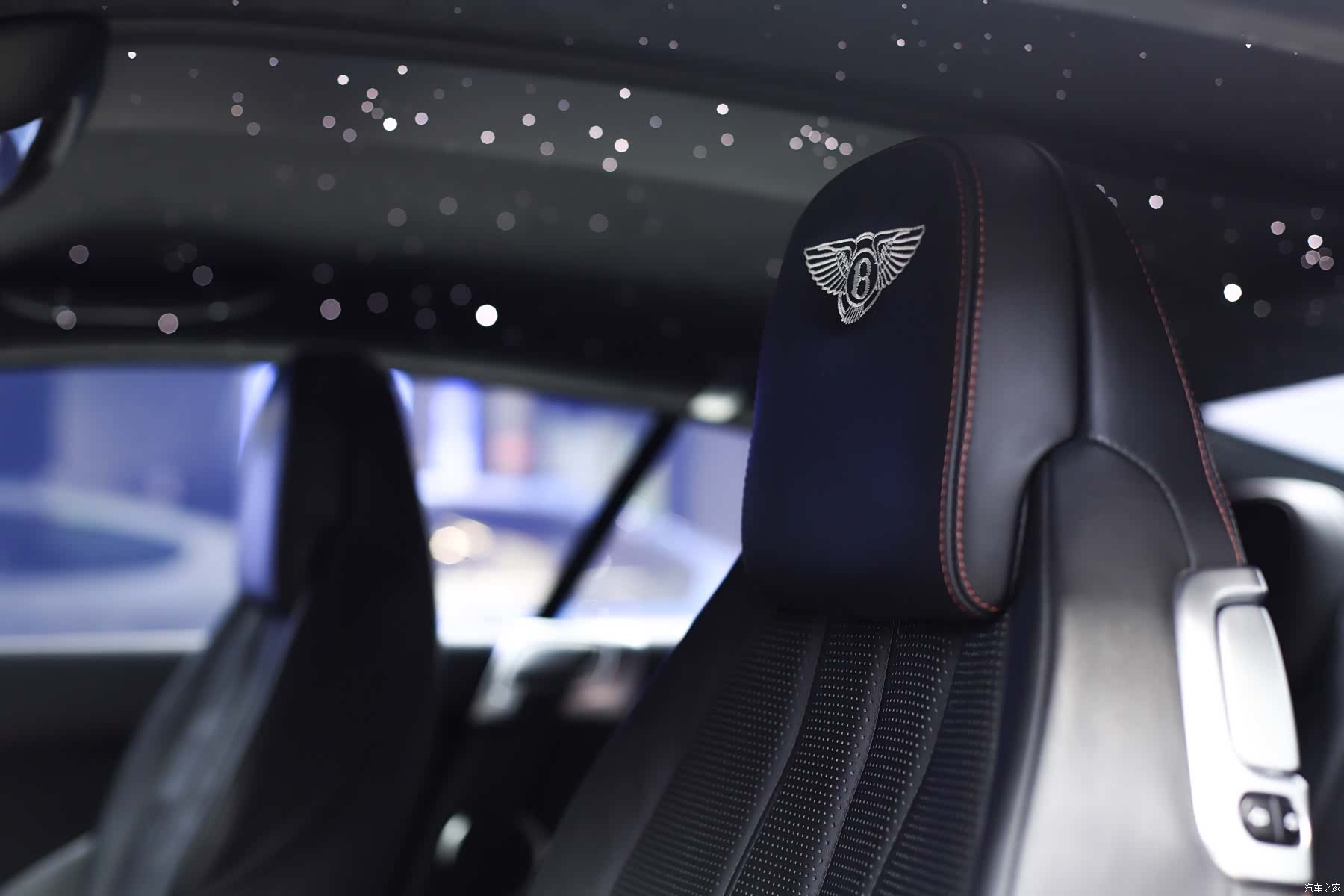 Bentley Continental GT, 2013 11