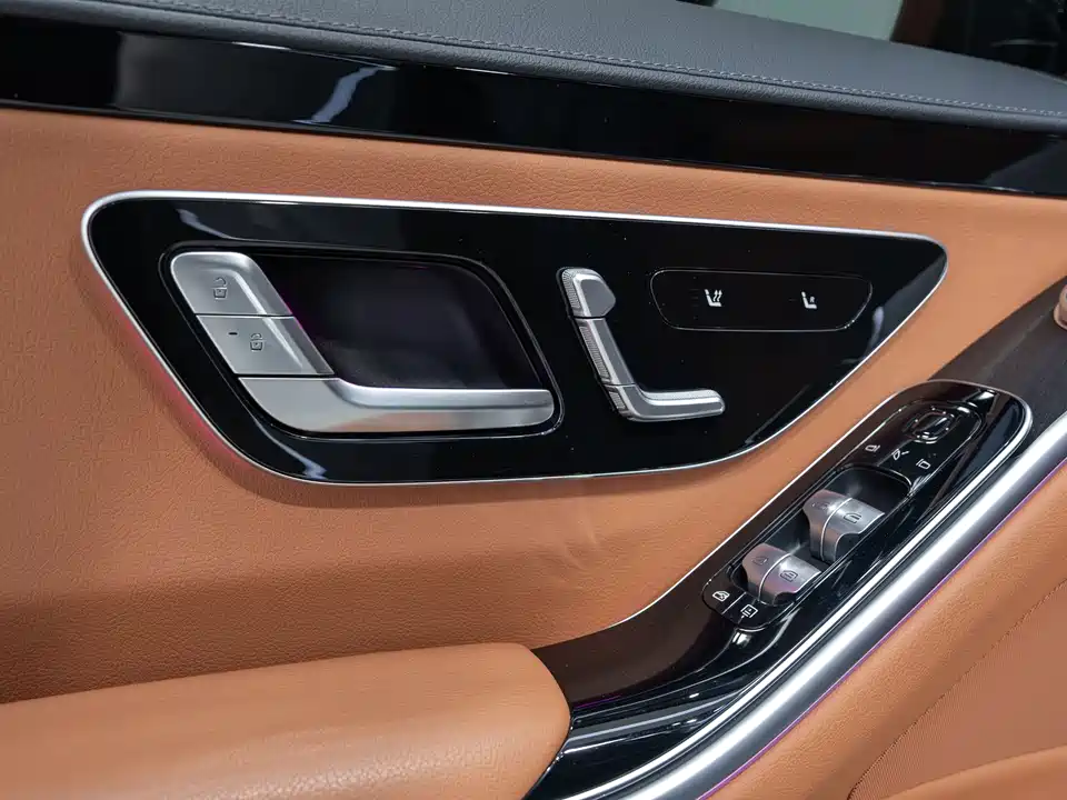 Mercedes-Benz S-class Mercedes-Benz S-class