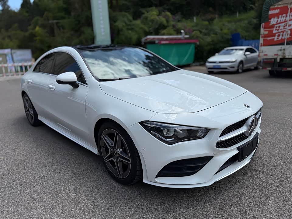Mercedes-Benz CLA