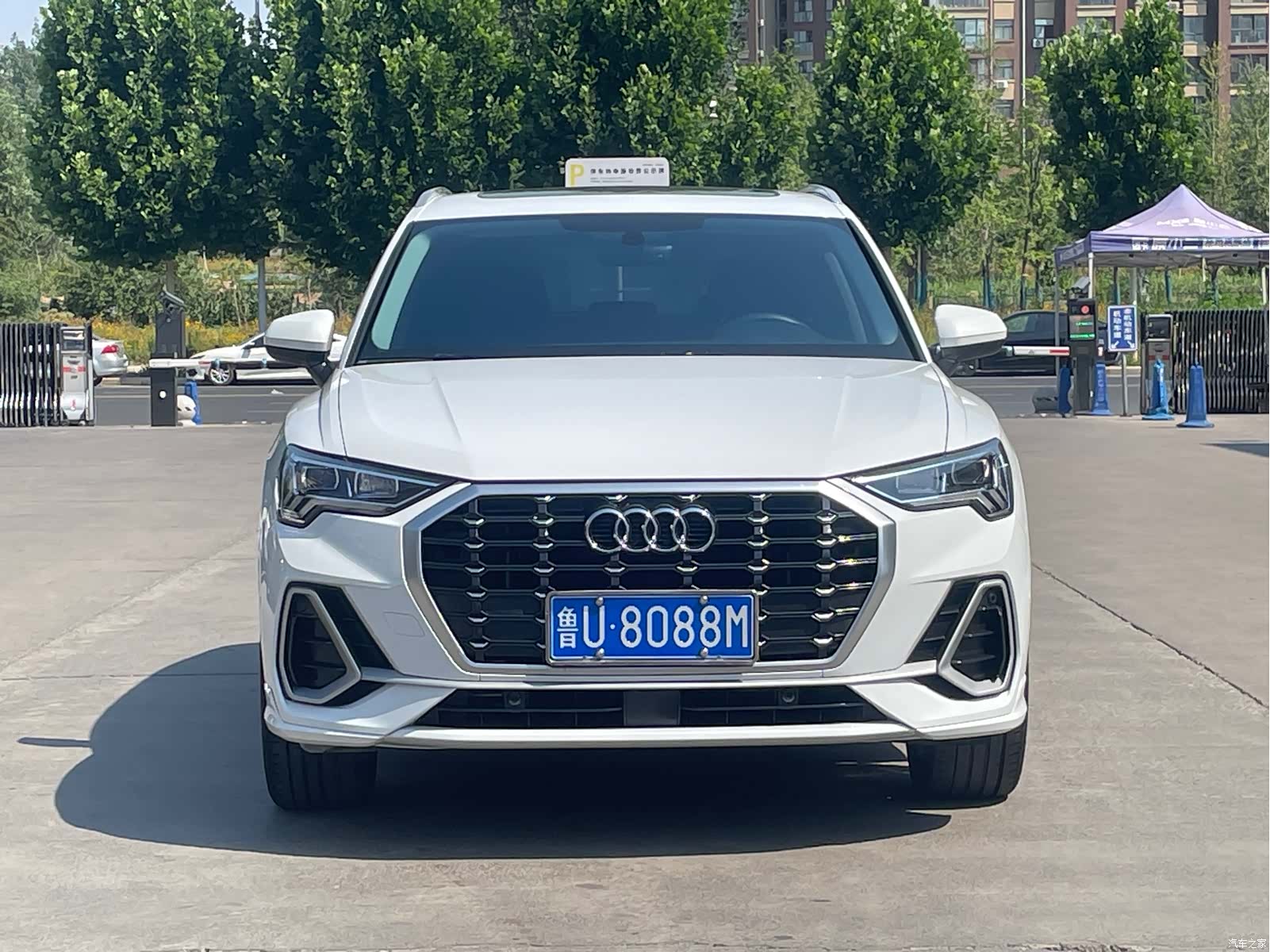 Audi Q3, 2022 2