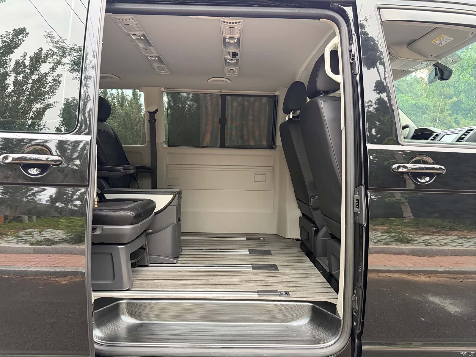 Volkswagen 7, 2019 11