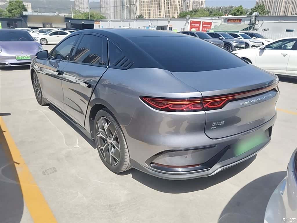 BYD Han, 2023 все фото