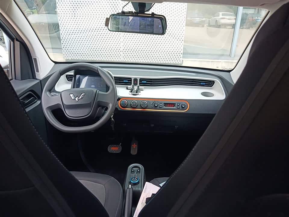 Wuling Hongguang MINIEV Wuling Hongguang MINIEV