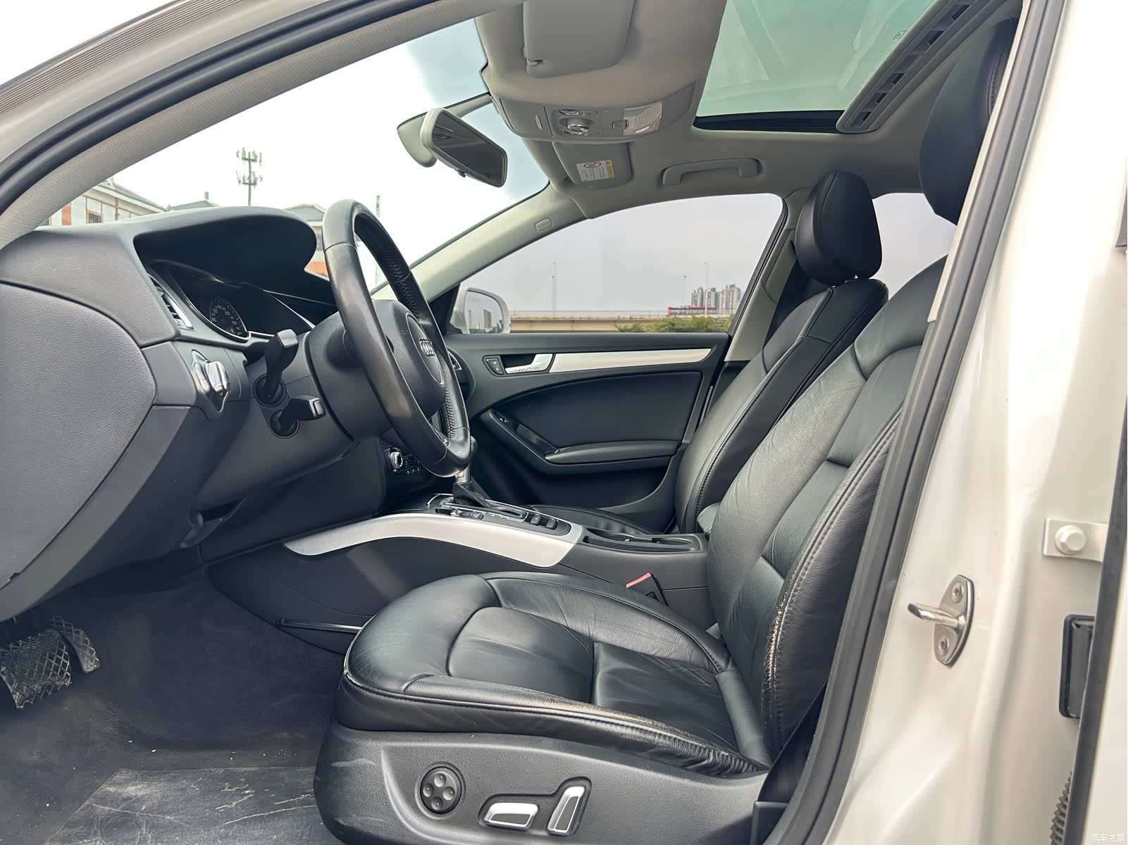 Audi A4L, 2016 10