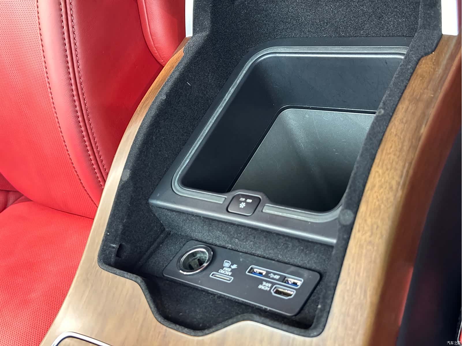Land Rover Range Rover, 2018 9