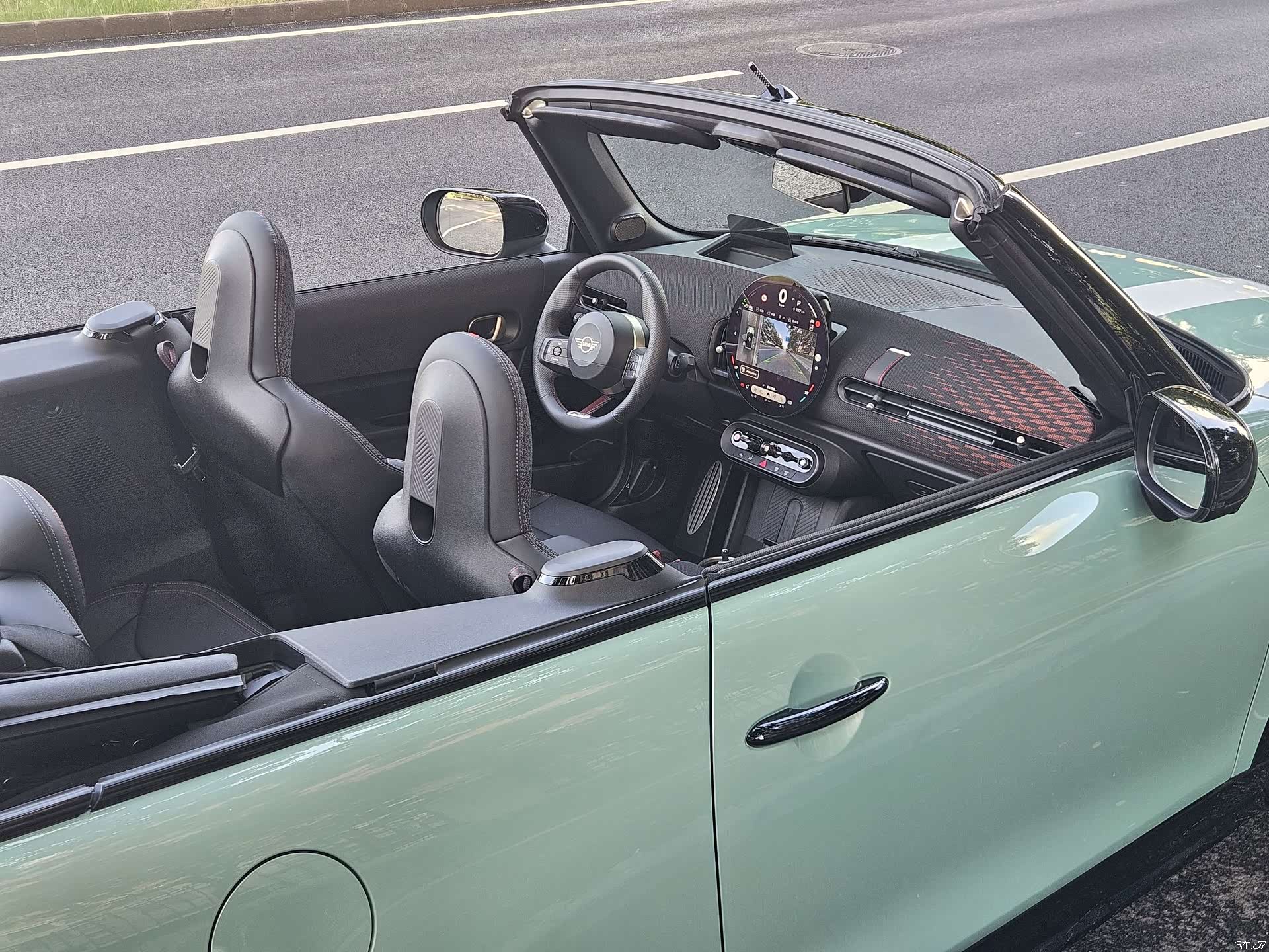 Mini Cooper, 2025 23