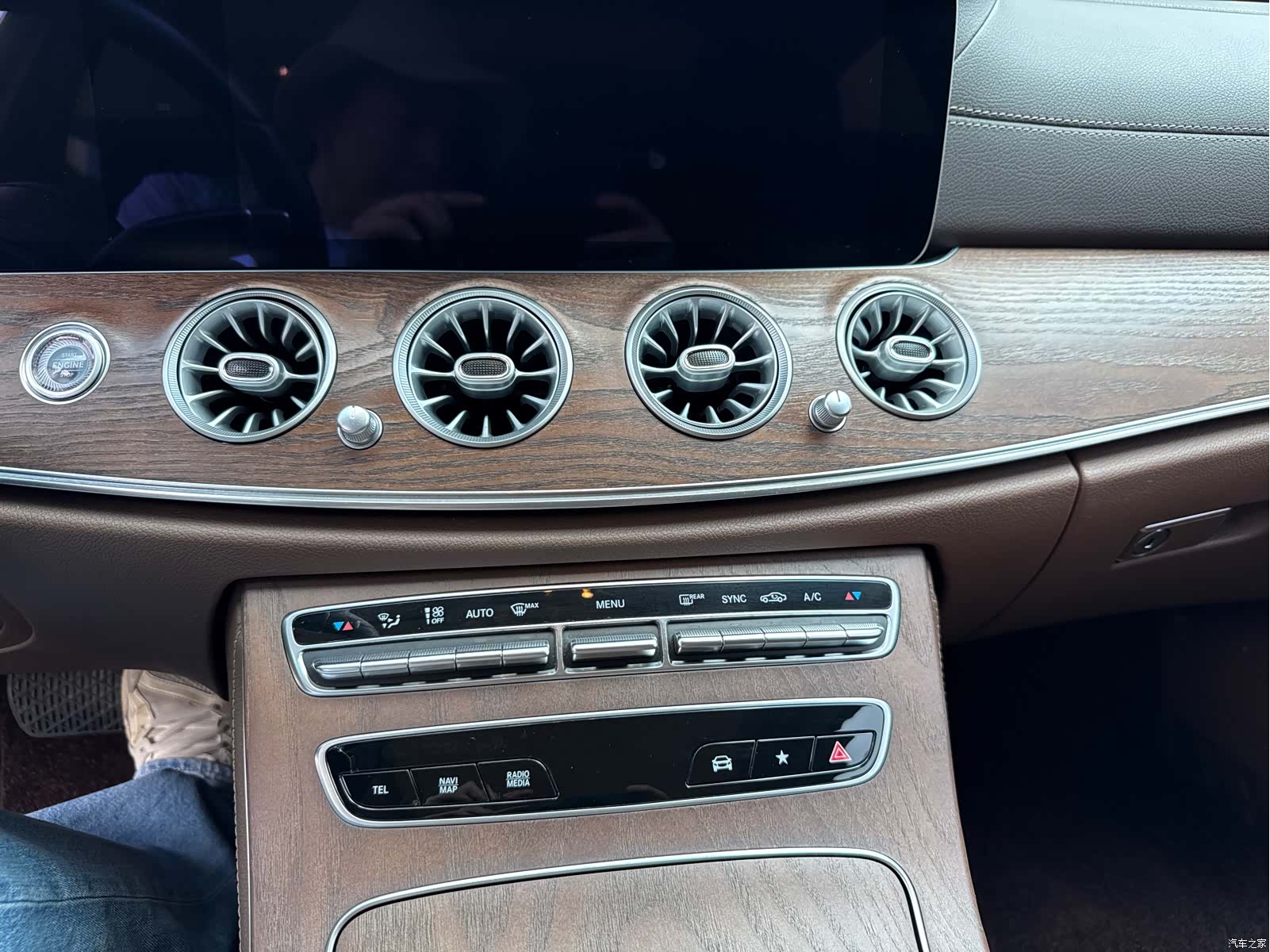 Mercedes-Benz E-Class, 2022 9