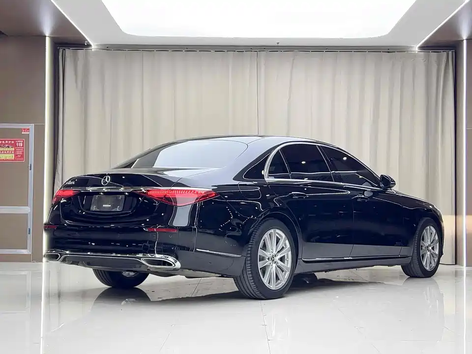 Mercedes-Benz S-class Mercedes-Benz S-class