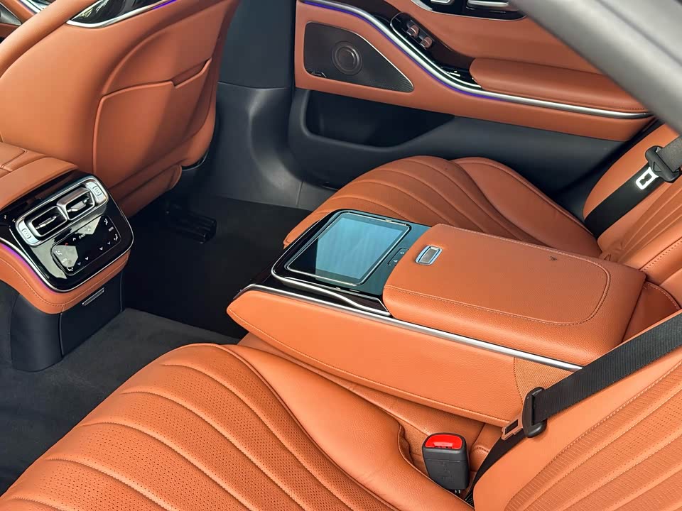 Mercedes-Benz S-class Mercedes-Benz S-class