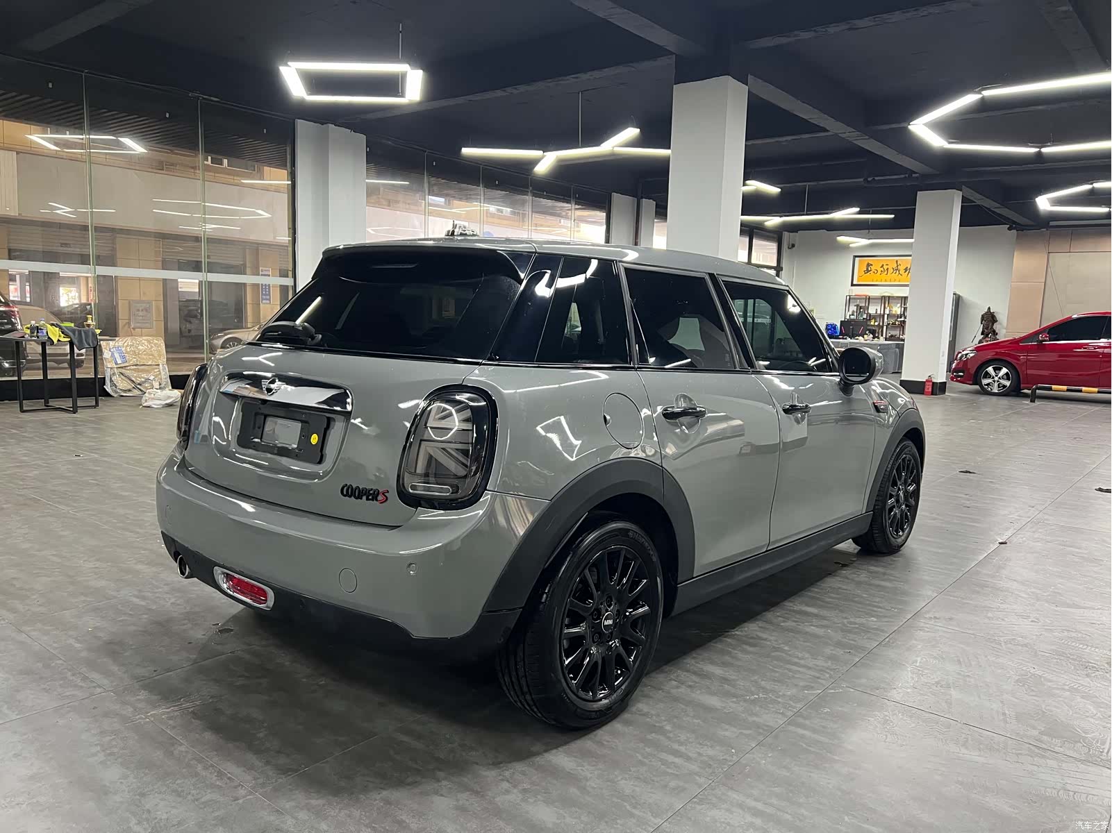 Mini ONE, 2021 7